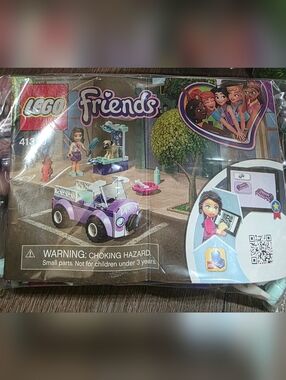 Lego Friends Convertible Car with Pet Grooming Stand